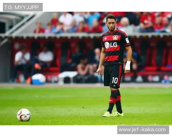 恰尔汗奥卢罚失点球AC米兰凭普利西奇绝杀国米痛失榜首之位